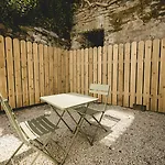 아파트 The Old Schoolhouse - The Courtyard