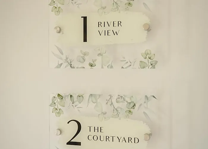 The Old Schoolhouse - The Courtyard *