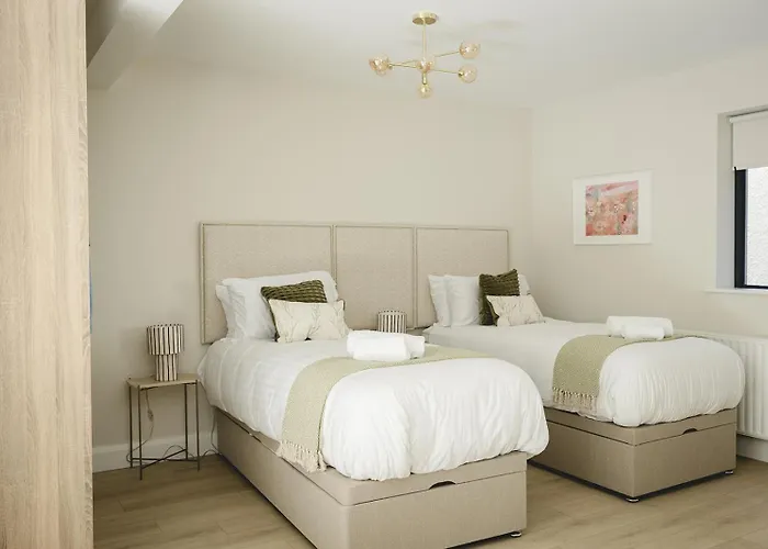 The Old Schoolhouse - The Courtyard * Донегол