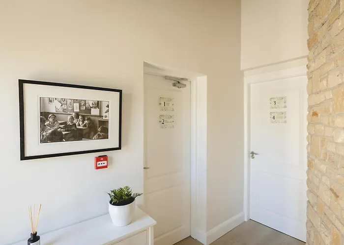 The Old Schoolhouse - The Courtyard Апартаменты